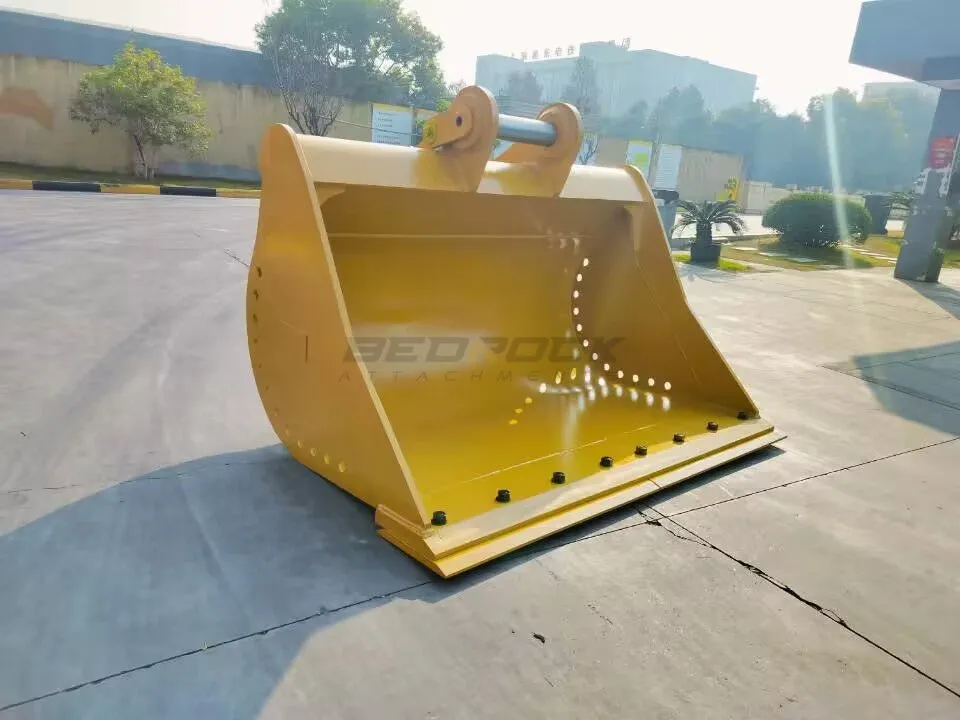 78” Excavator Cleaning Bucket fits CAT 336 Excavator, DB Linkage