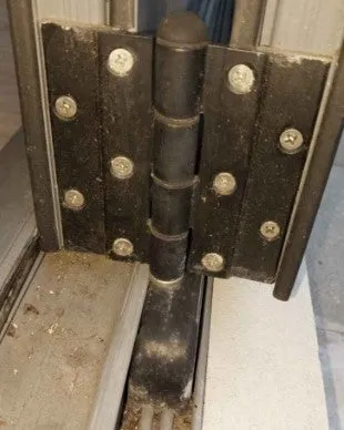AWS Bifold - type D intermediate gear (Middle)- sold as complete set