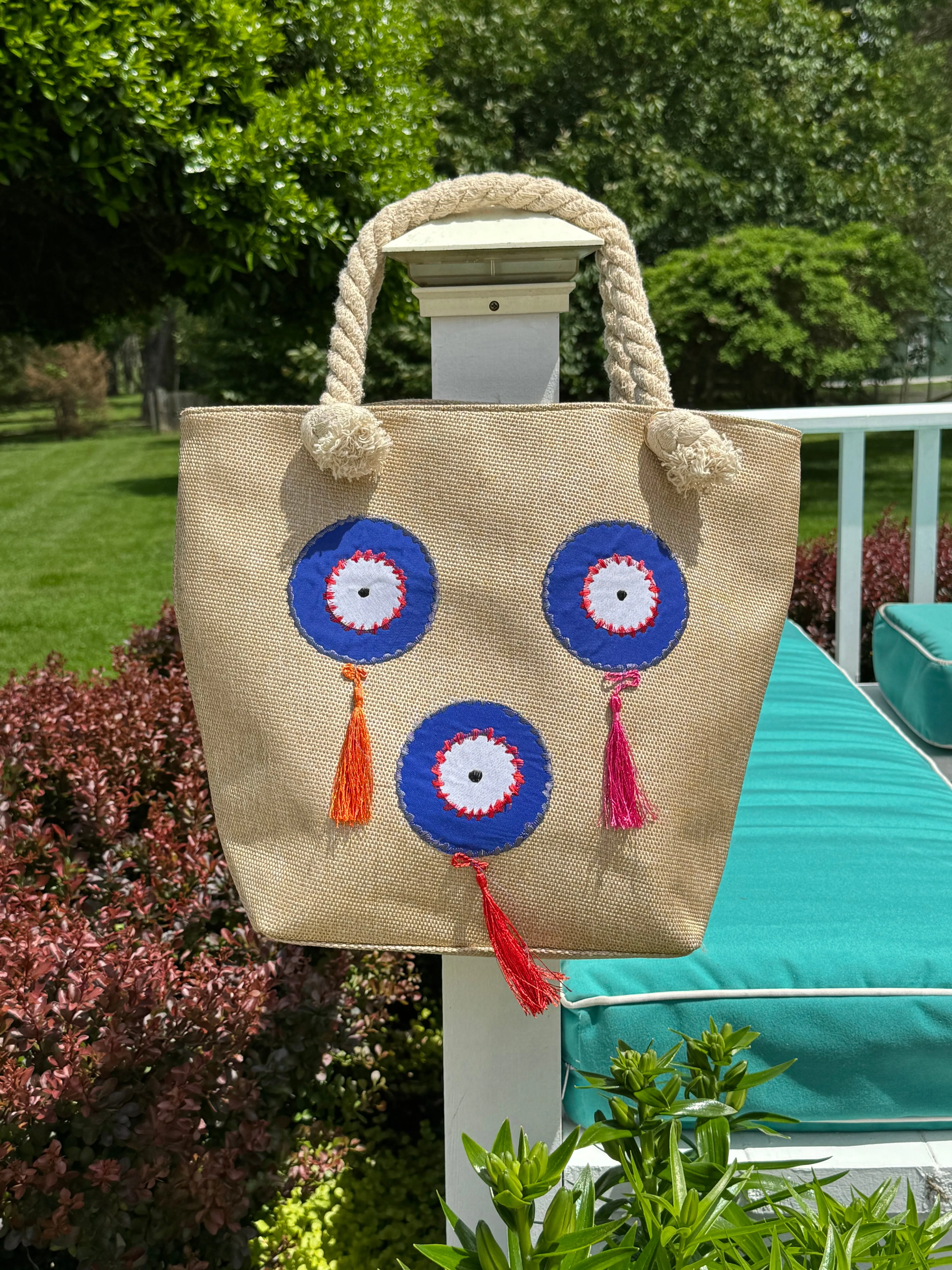 Beach bag with Blue evil eye design