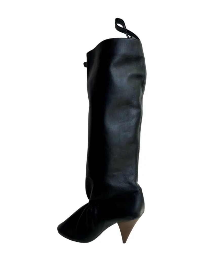 Celine Black Soft Pump Boot. Size: 36
