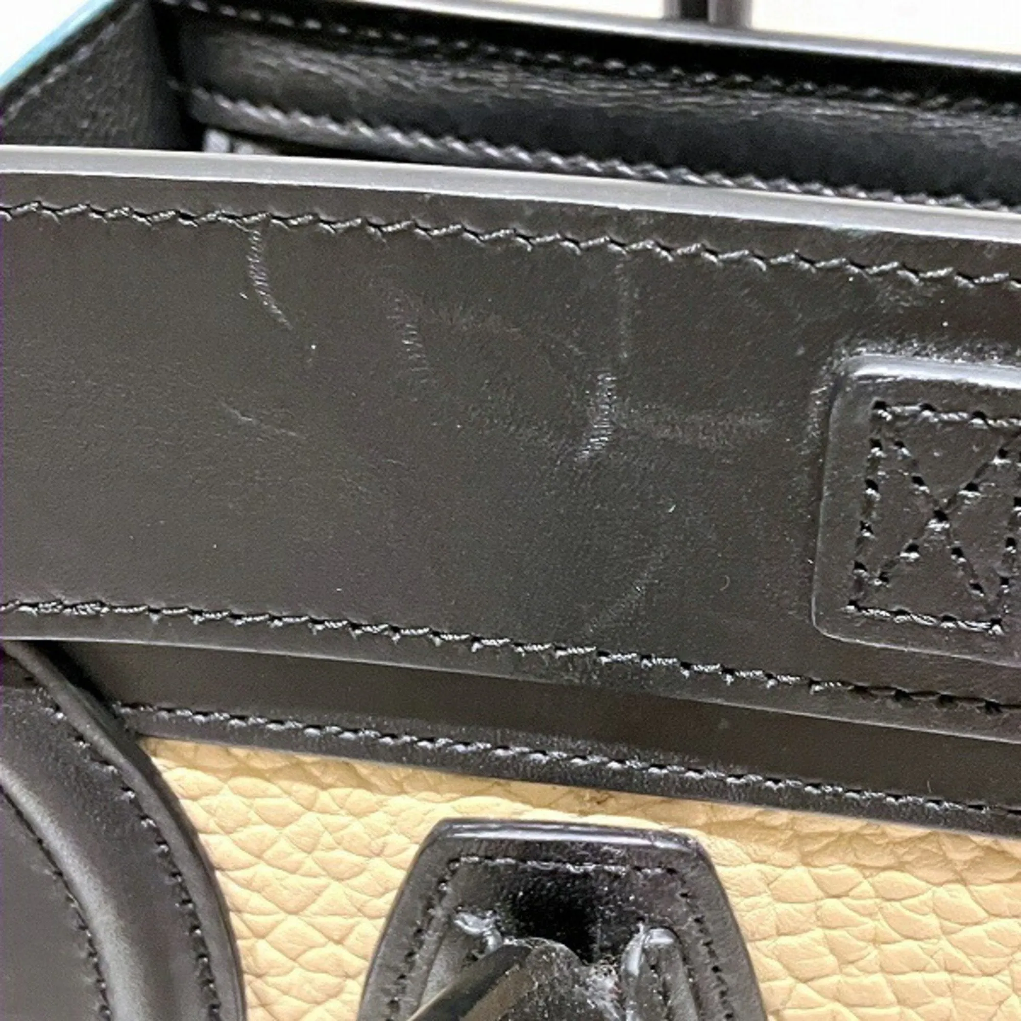 CELINE Luggage Handbag
