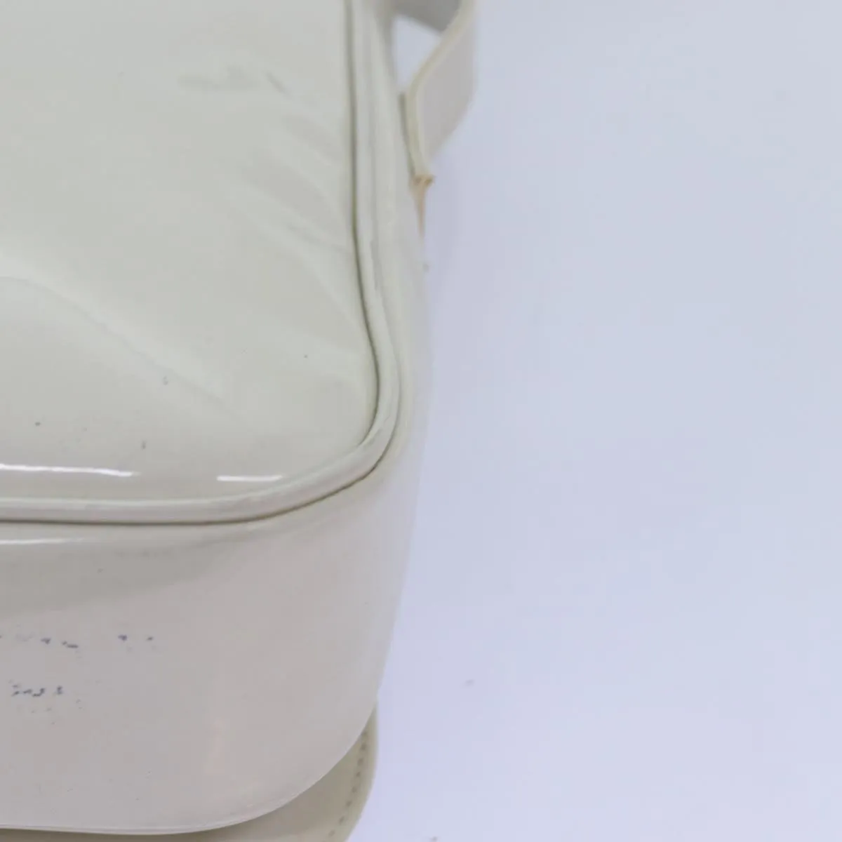 CELINE Shoulder Bag Enamel White Auth bs14161