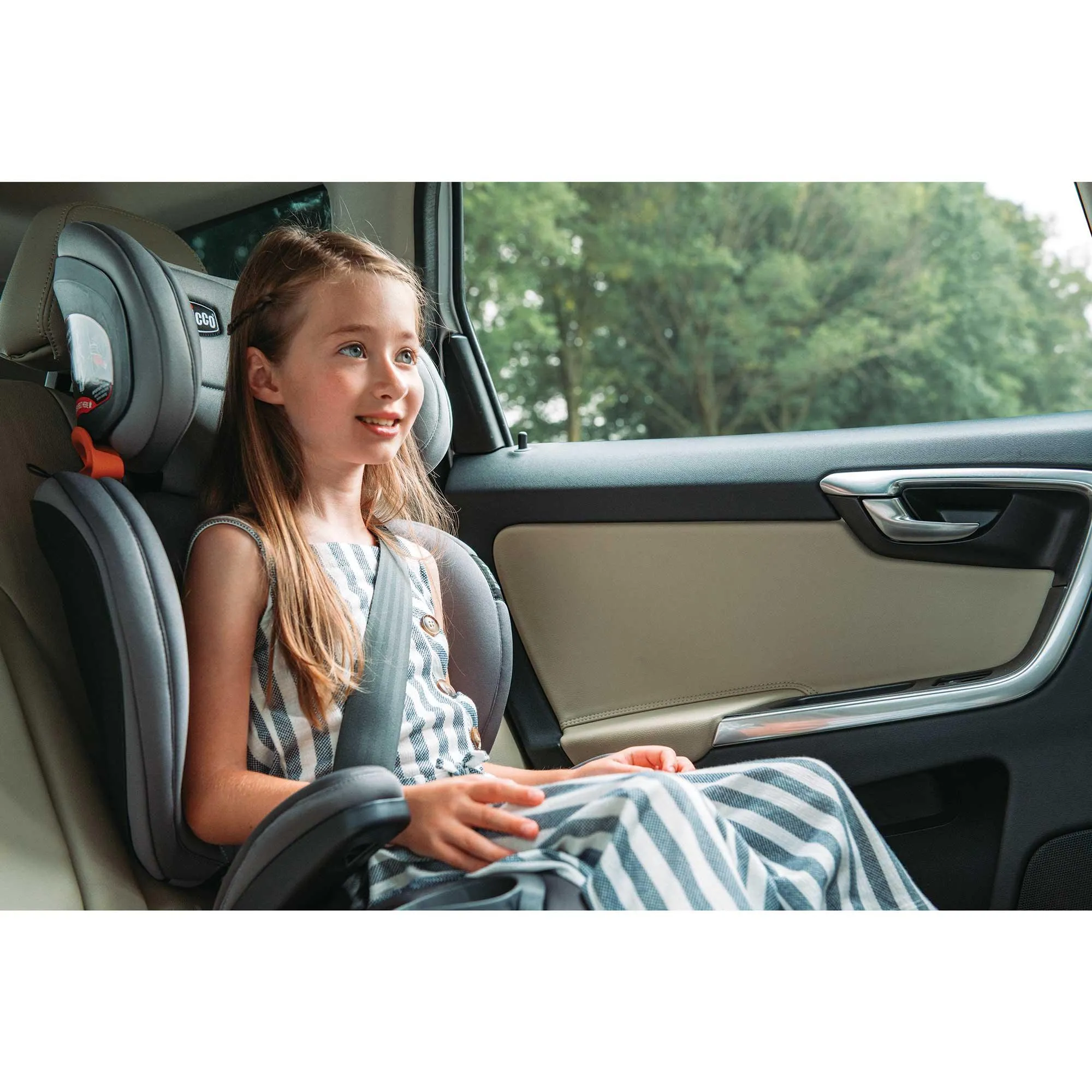 Chicco KidFit® ClearTex® Plus 2-in-1 Belt-Positioning Booster Car Seat