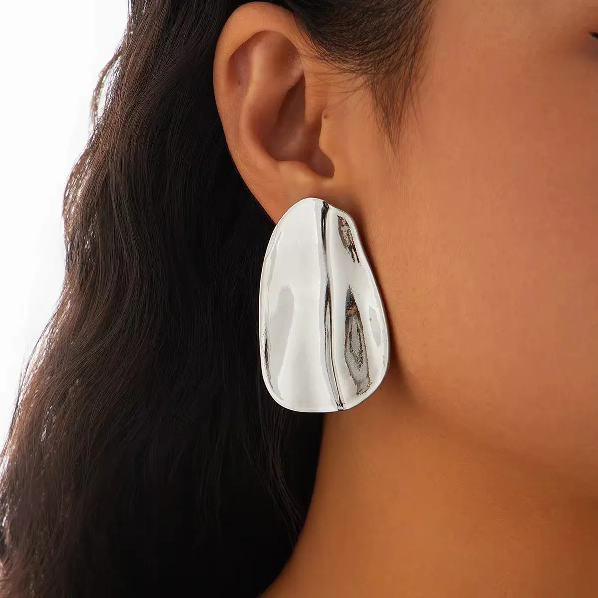 Elegant Irregular Metal Pleated Stud Earrings