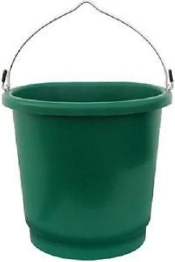 Farm Innovators FB-80 3 Gallon Flat Back Heated Livestock Water Bucket - Quantity of 1
