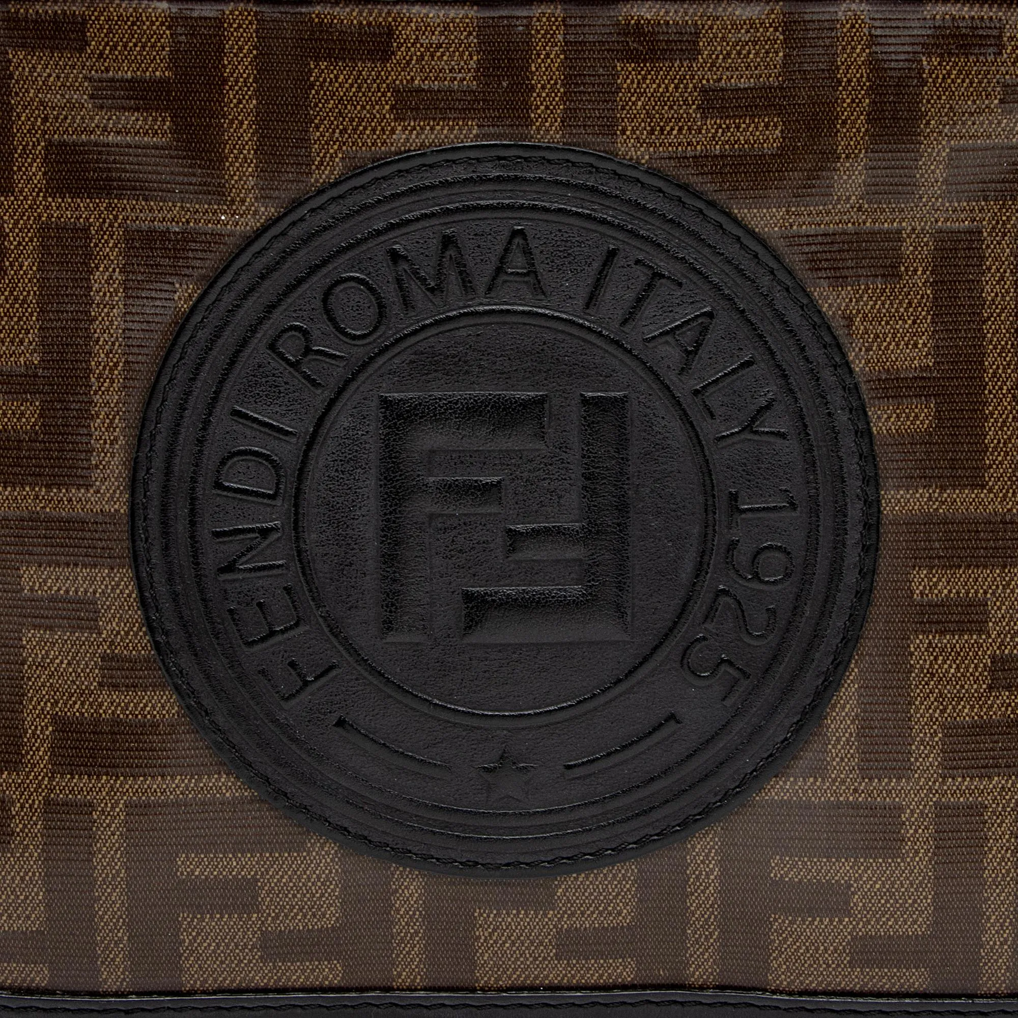 Fendi FF Spalmati Camera Case (SHF-lHcrhh)