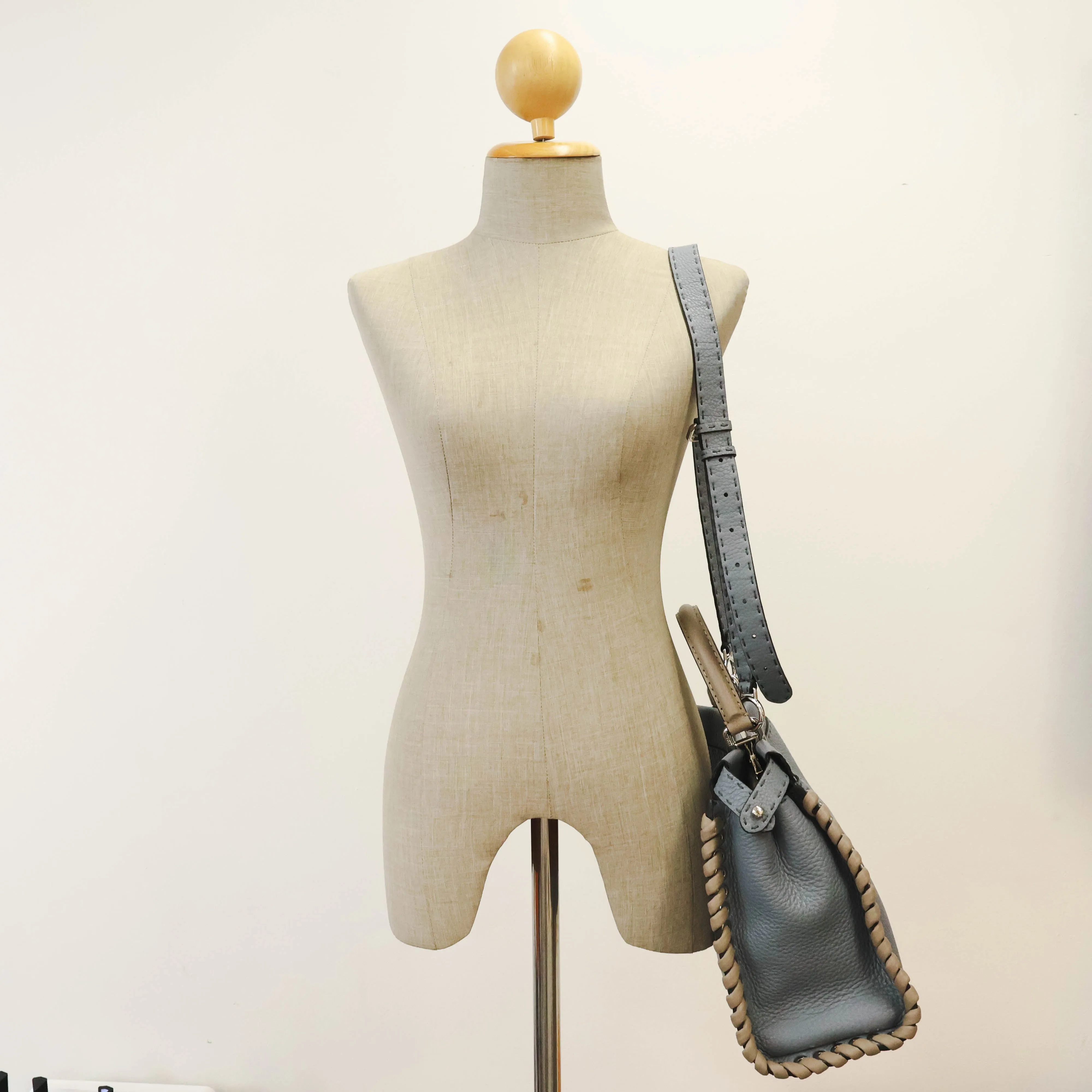 Fendi Peekaboo Regular Blue Gray