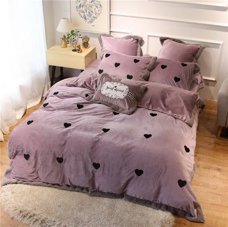 Luxury Velvet Flannel Sweet Heart Bedding Set