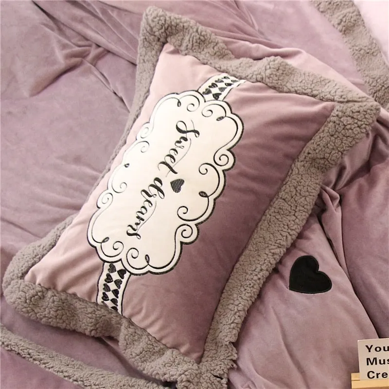 Luxury Velvet Flannel Sweet Heart Bedding Set