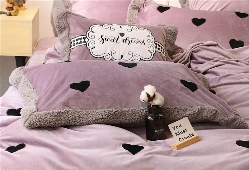 Luxury Velvet Flannel Sweet Heart Bedding Set
