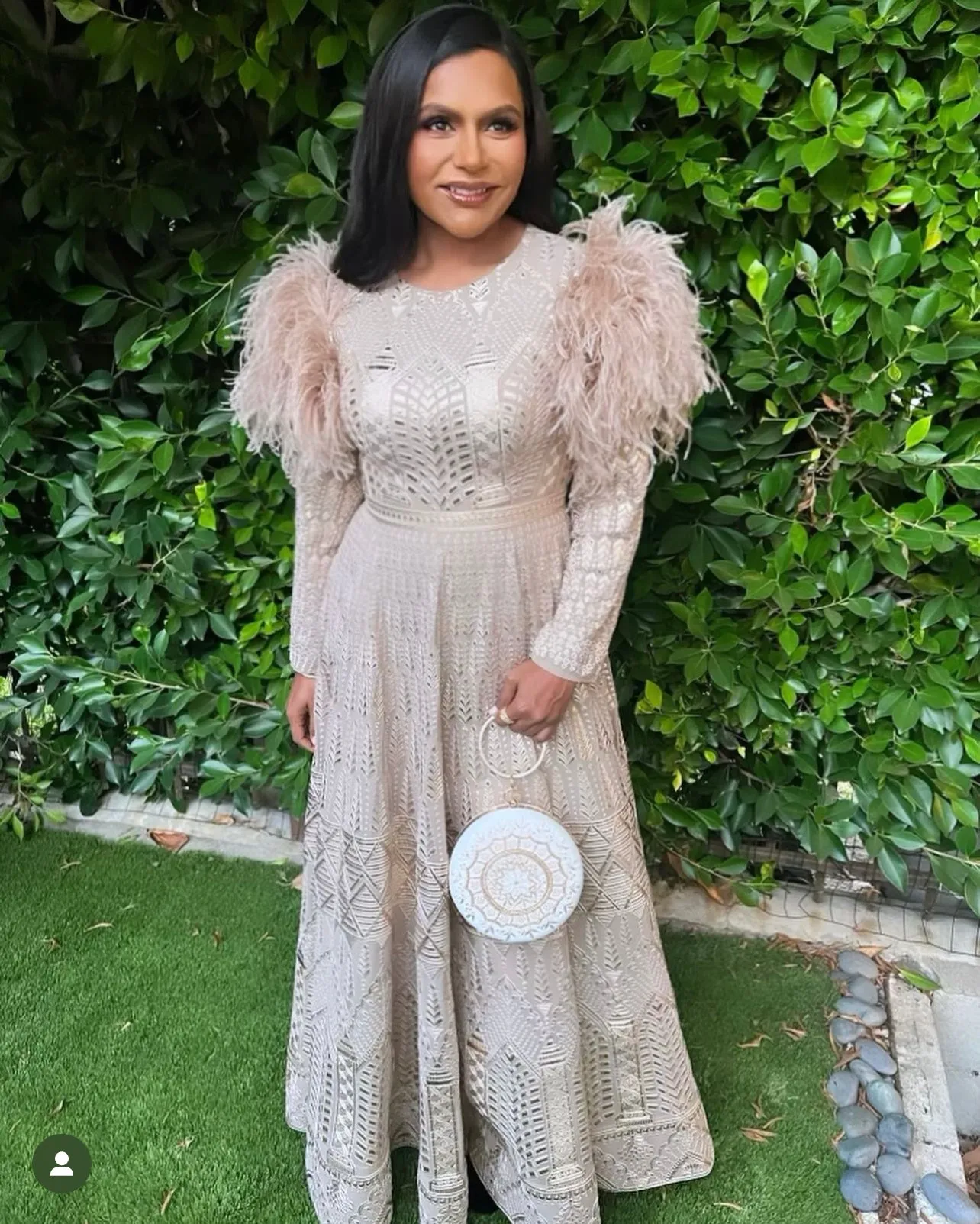MINDY Clutch (Ivory)