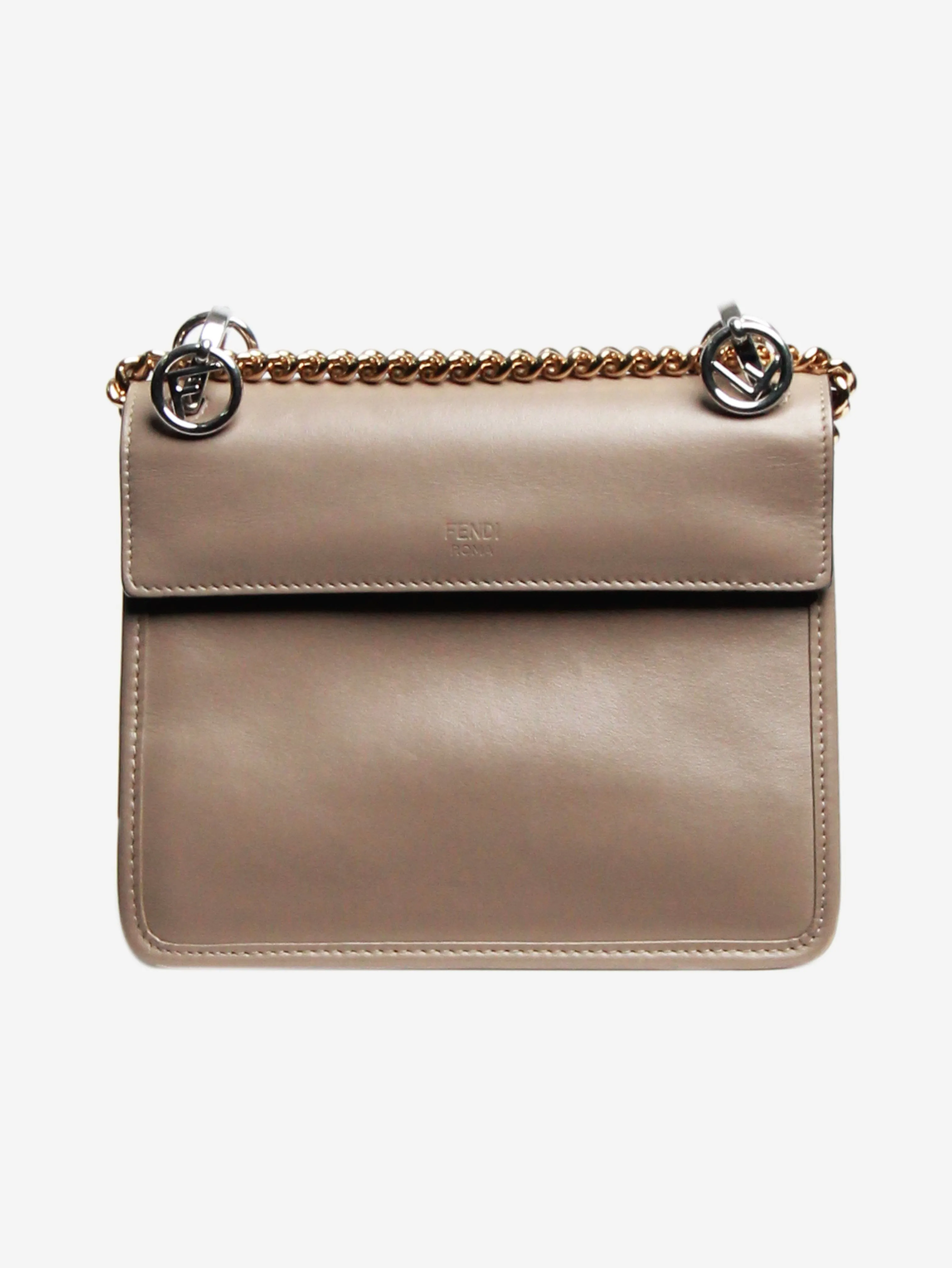 Neutral Kan I F leather chain shoulder bag