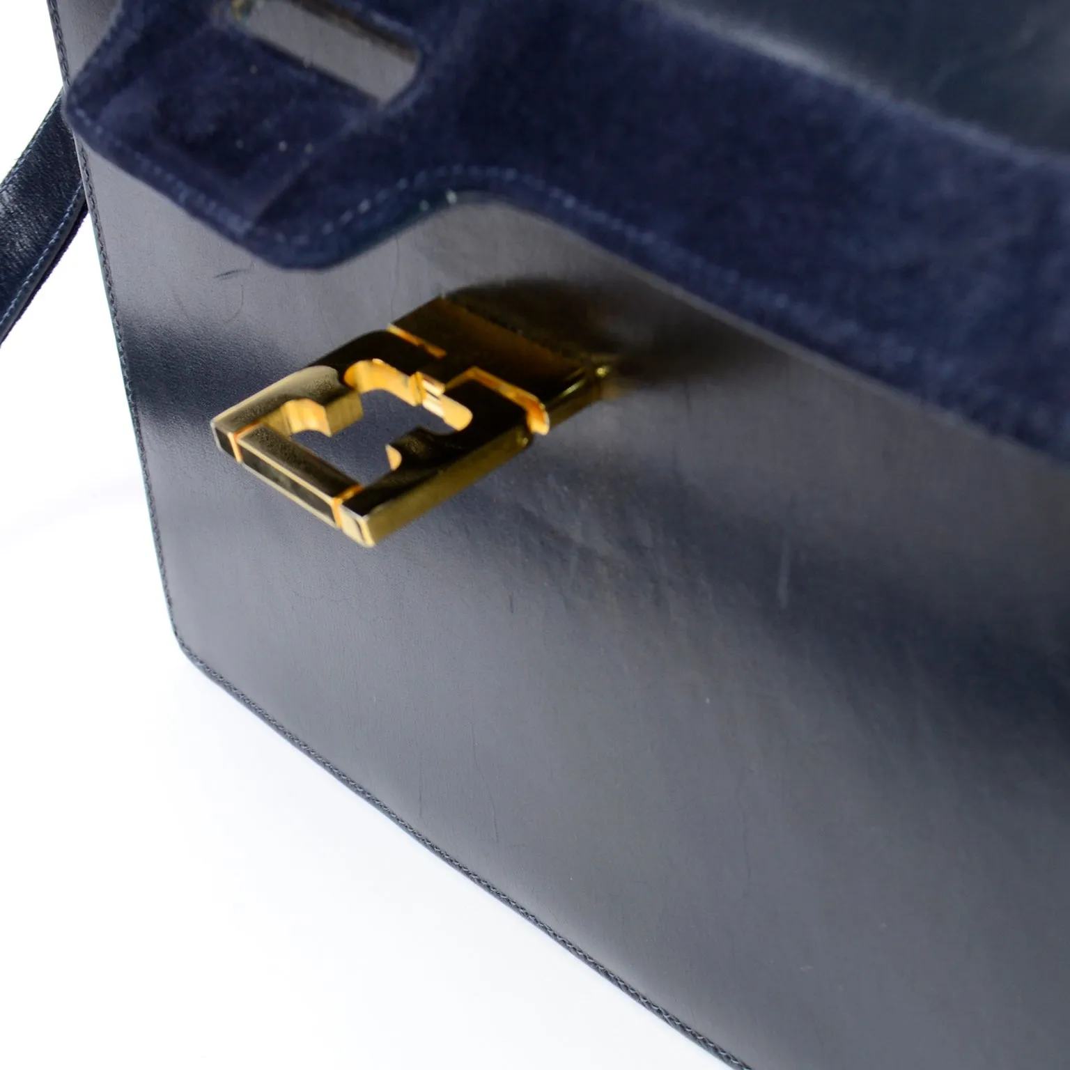 Salvatore Ferragamo Shoulder Bag in Navy Blue Leather & Suede