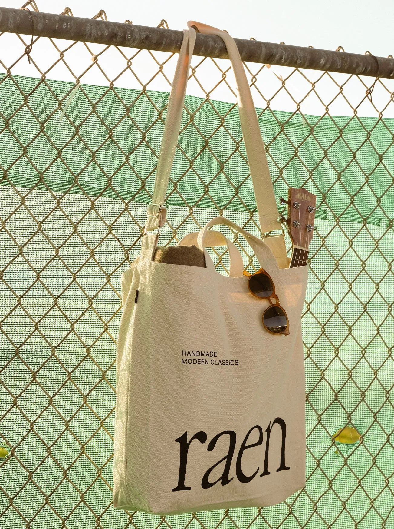 TOTE 2022-BLACK-ONE