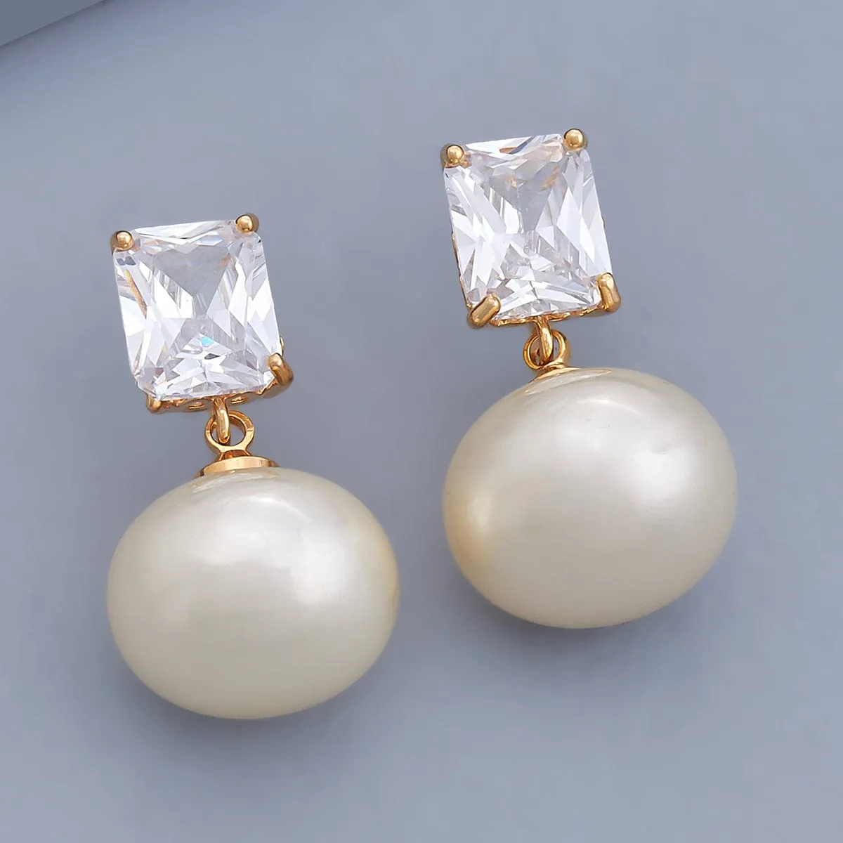 Trendy Earring 168728