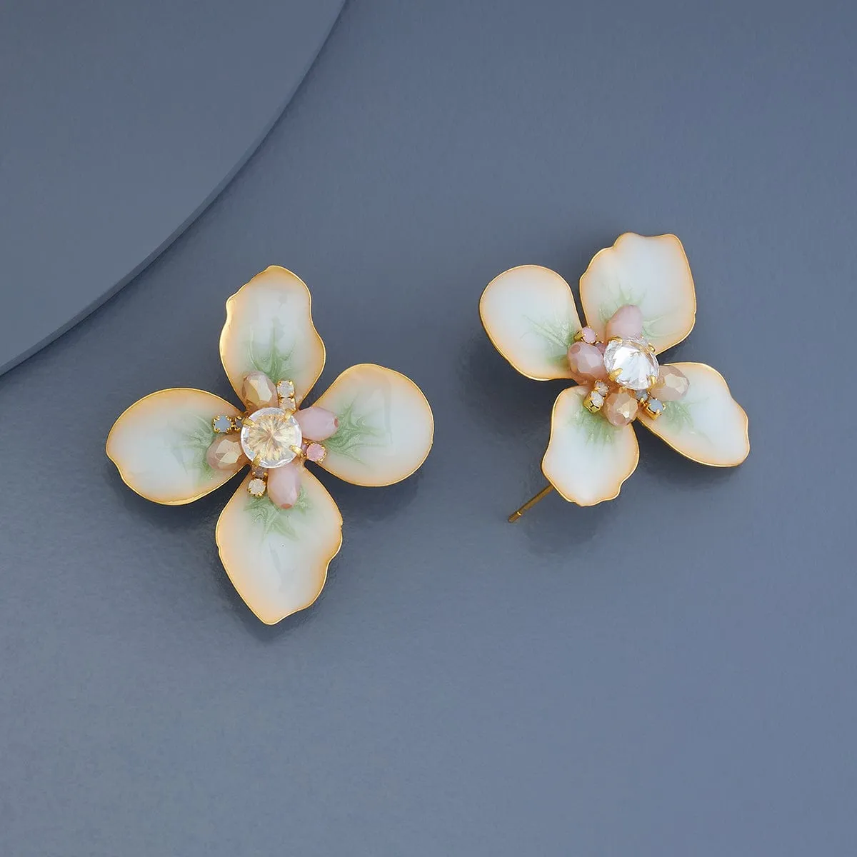 Trendy Earring 179087